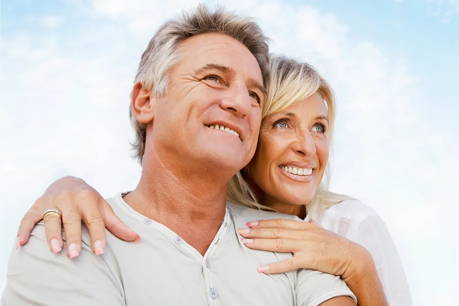 Low-Dose-Allergen-LDA-Immunotherapy-Clinic A healthy mature couple look up into the blue sky. Get Low Dose Allergen (LDA) Immunotherapy from Allen Green, M.D. of Center for Optimum Health in Los Angeles.